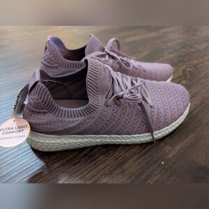 Ultra Light Comfort Women's Shoes in Purple
